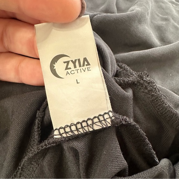 Zyia Active Front Knot T-Shirt Charcoal Black Large - Picture 2 of 6